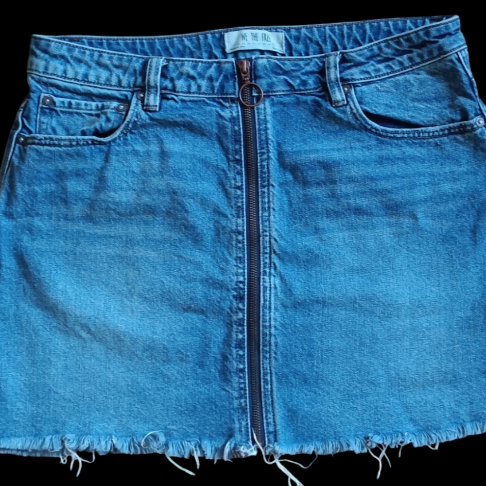 WE THE FREE zip up Skirt